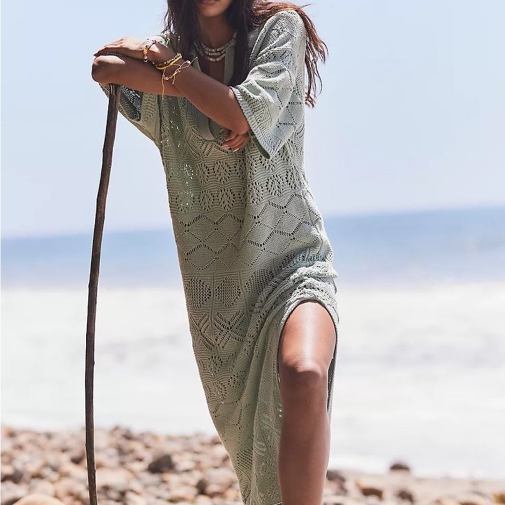 Free People Islamorada Fauxchet Sweater Maxi Dress. Never worn!